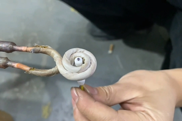 超高頻焊接設(shè)備，手持式超高頻焊機(jī)，通信線焊接打樣