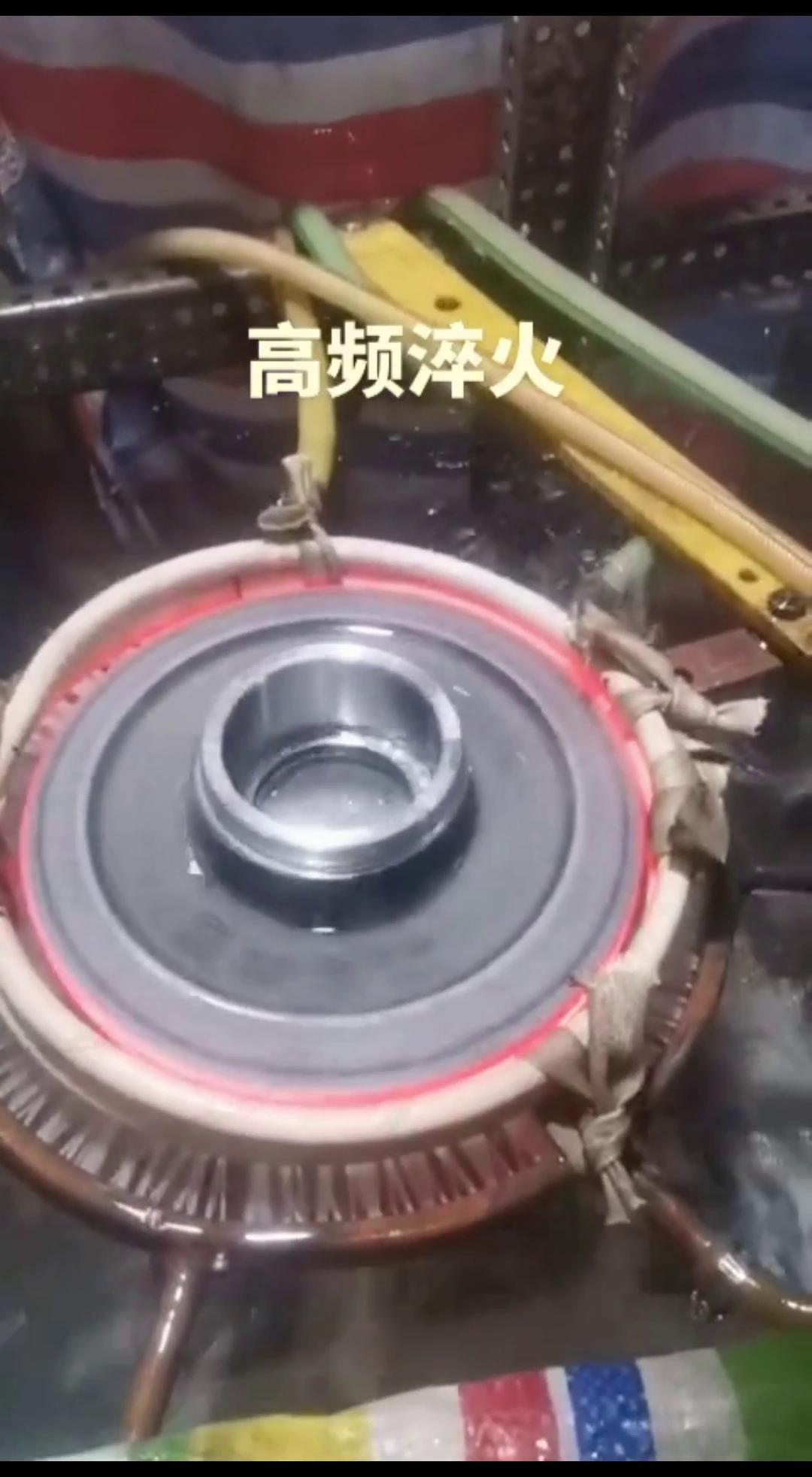 自動化高頻淬火機(jī)床 適合各類軸齒輪淬火