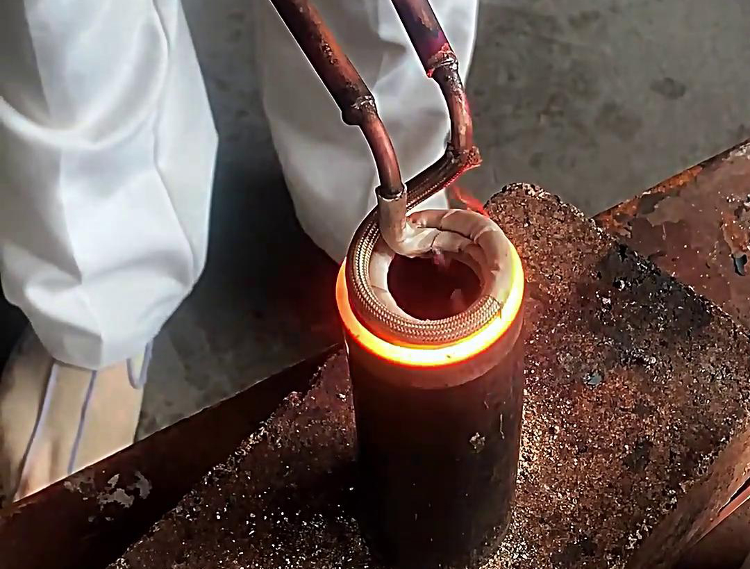 手持式高頻加熱機(jī)工業(yè)生產(chǎn)模式向“靈活、高效、綠色”