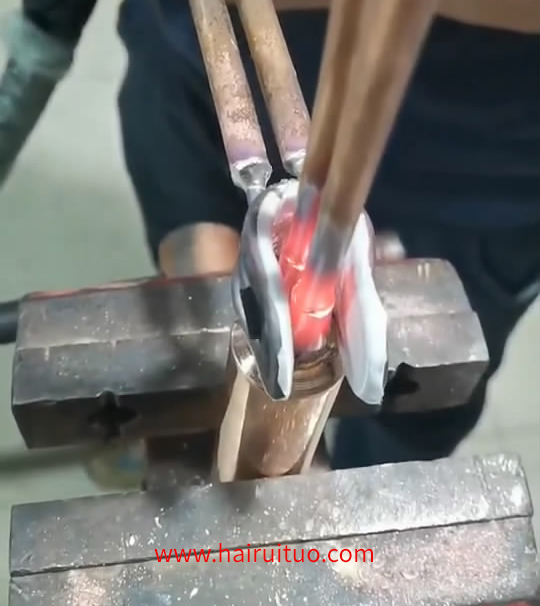 銅管焊接用手持高頻感應(yīng)加熱設(shè)備，高頻焊機